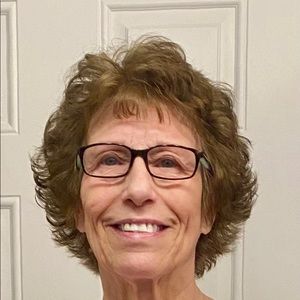 Meet your Posher, Catherine